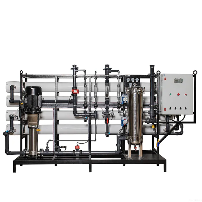Производительная установка обратного осмоса AWT RO-8 с тремя двухместными корпусами