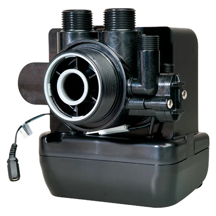 Монтаж блока управления Runxin F63C3 на фильтровальном баке умягчителя